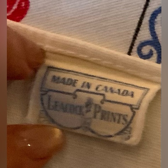 Vintage Dieting Fruit and Floral Tablecloth - Picture 14 of 14